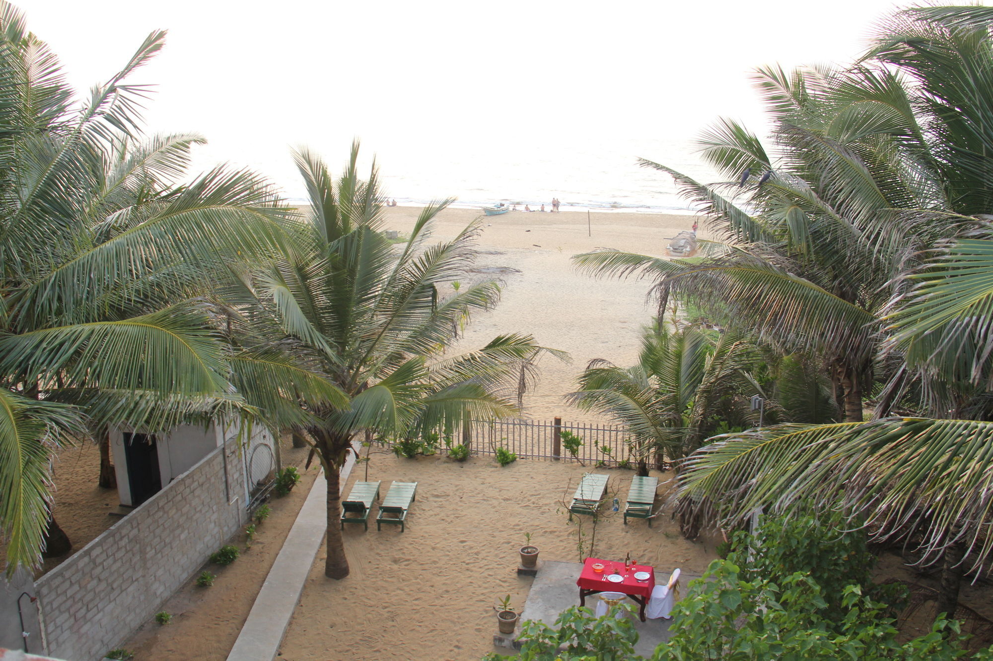 Zendara Hotel Negombo Buitenkant foto
