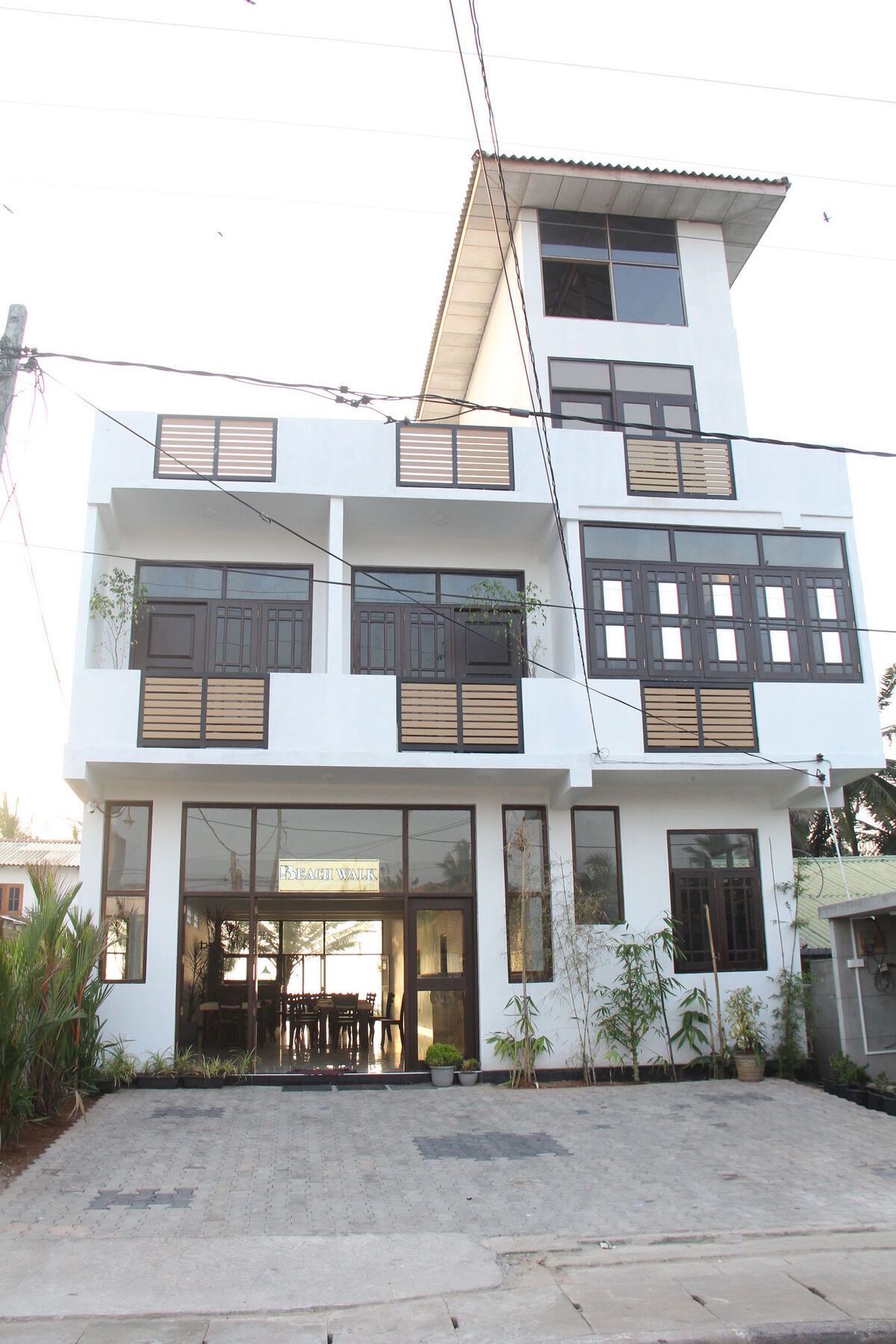Zendara Hotel Negombo Buitenkant foto