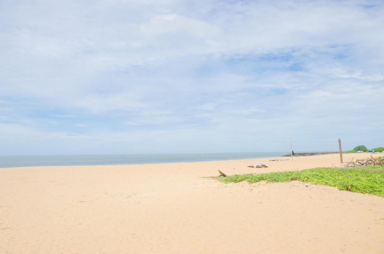 Zendara Hotel Negombo Buitenkant foto